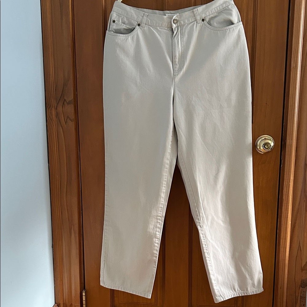 Jones New York Women's Cream Straight Leg Jeans